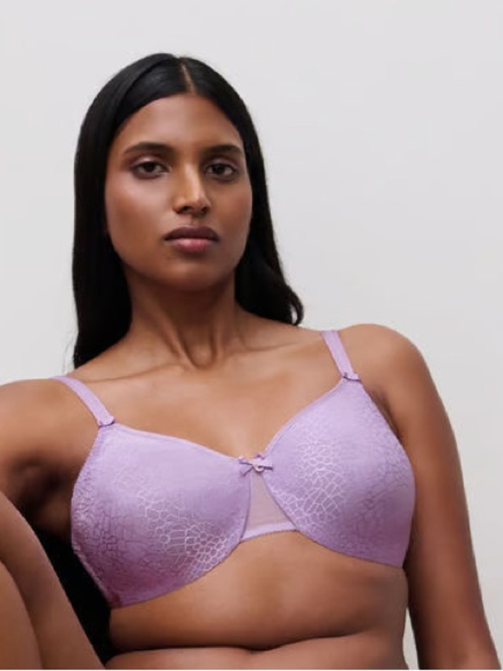 Chantelle Magnifique Seamless Unlined Minimizer Bra 38H